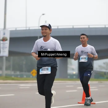 Runner Photo 7209647