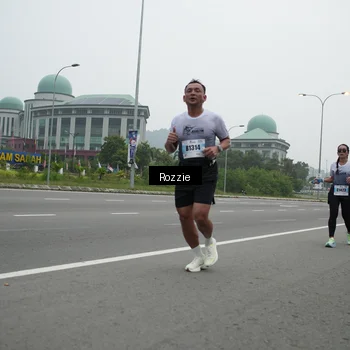 Runner Photo 7209667