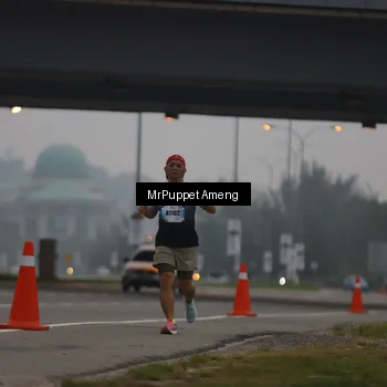 Runner Photo 7209671