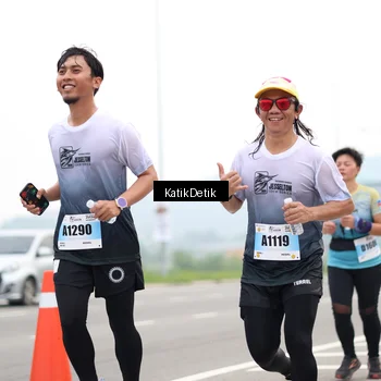 Runner Photo 7209675