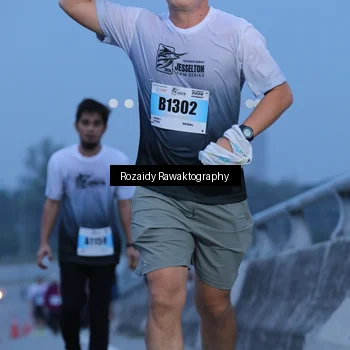 Runner Photo 7209681