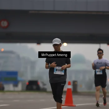 Runner Photo 7209699