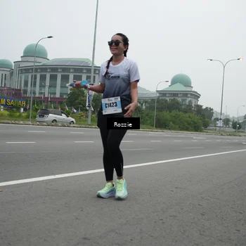 Runner Photo 7209700