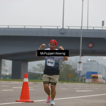 Runner Photo 7209702
