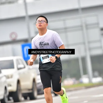 Runner Photo 7209709