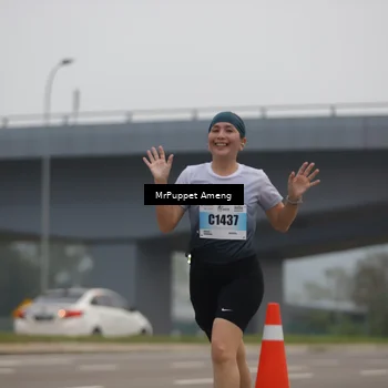 Runner Photo 7209713
