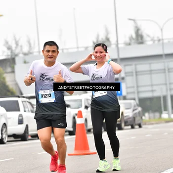 Runner Photo 7209875