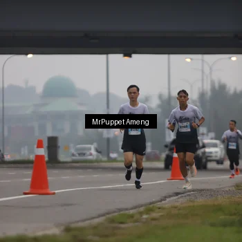 Runner Photo 7209895
