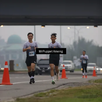 Runner Photo 7209898