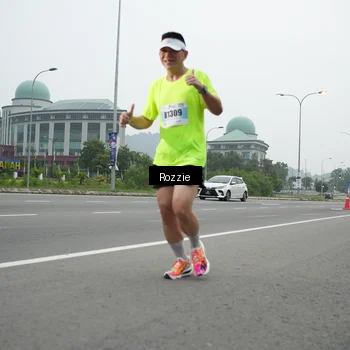 Runner Photo 7209900