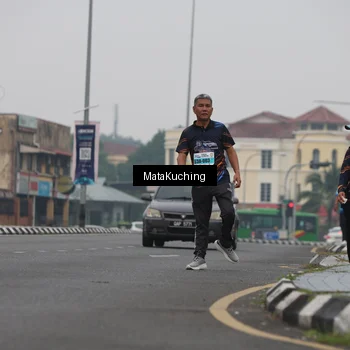 Runner Photo 7210003