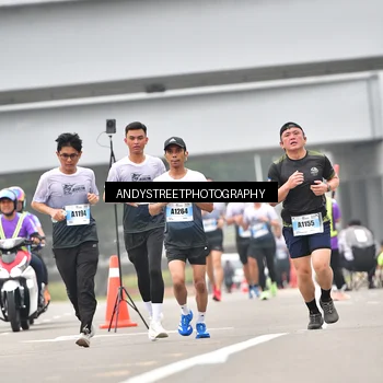 Runner Photo 7210030