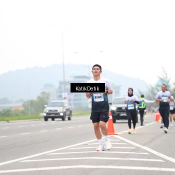 Runner Photo 7210033