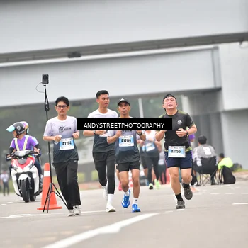 Runner Photo 7210051