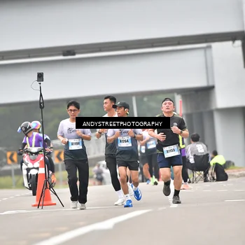 Runner Photo 7210076