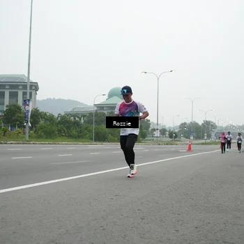 Runner Photo 7210092
