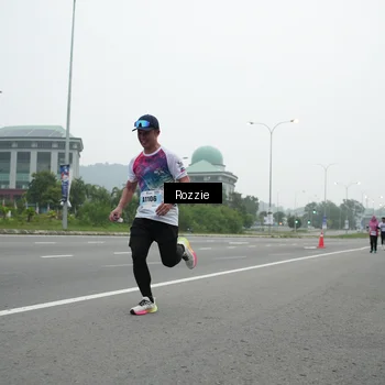 Runner Photo 7210111