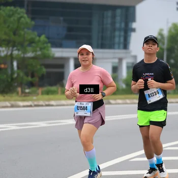 Runner Photo 7210124
