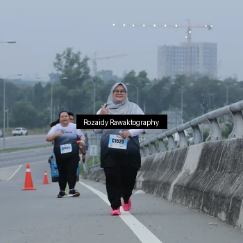 Runner Photo 7210140