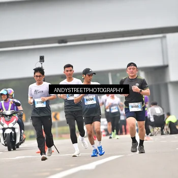 Runner Photo 7210141