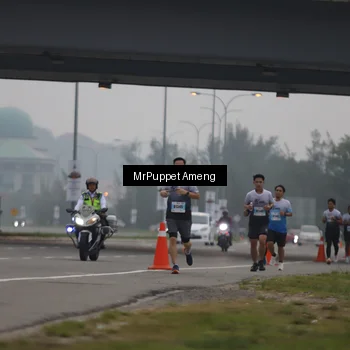 Runner Photo 7210175