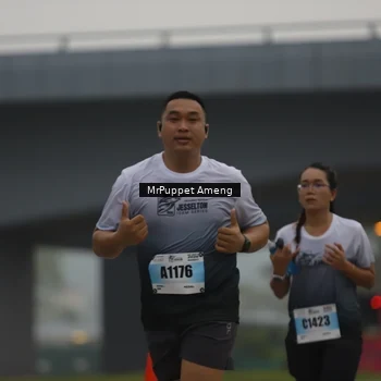 Runner Photo 7210285
