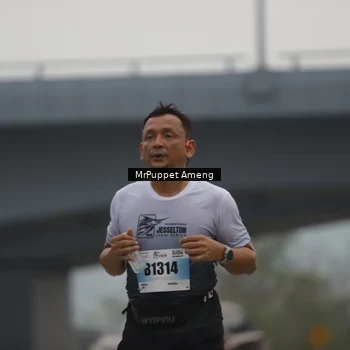 Runner Photo 7210296