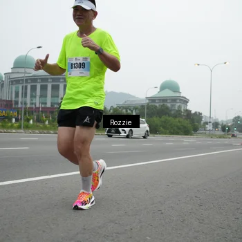 Runner Photo 7210368