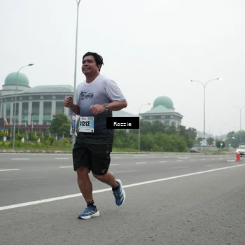 Runner Photo 7210376