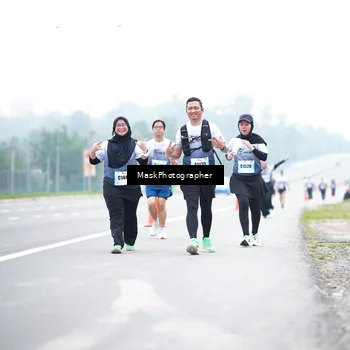 Runner Photo 7210384