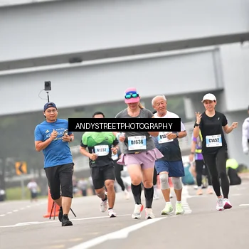 Runner Photo 7210396