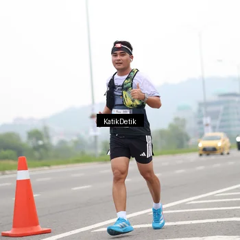 Runner Photo 7210399
