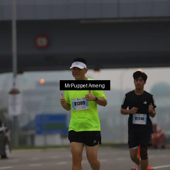 Runner Photo 7210421