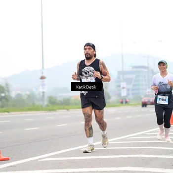Runner Photo 7210435