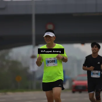 Runner Photo 7210455