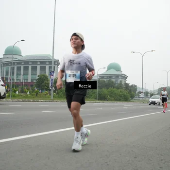 Runner Photo 7210457