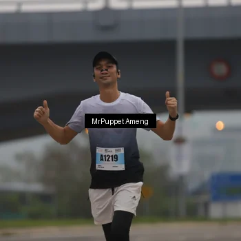 Runner Photo 7210472