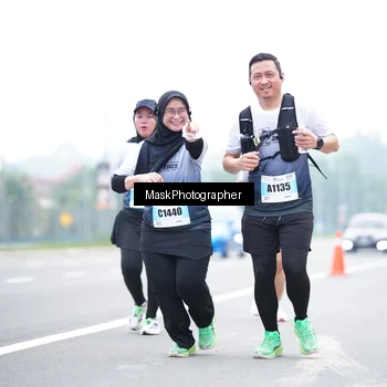 Runner Photo 7210475