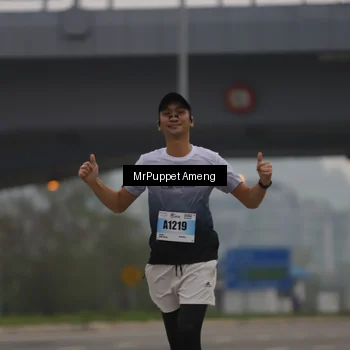 Runner Photo 7210477