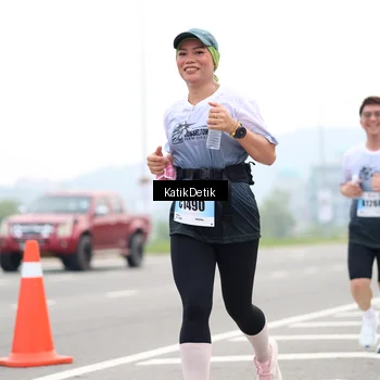 Runner Photo 7210515
