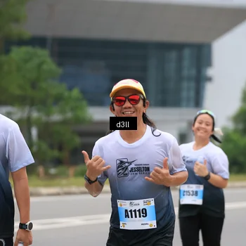 Runner Photo 7210565