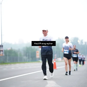 Runner Photo 7210574