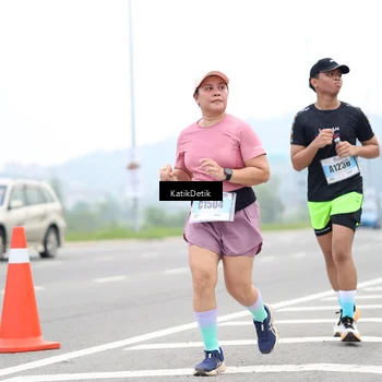 Runner Photo 7210575