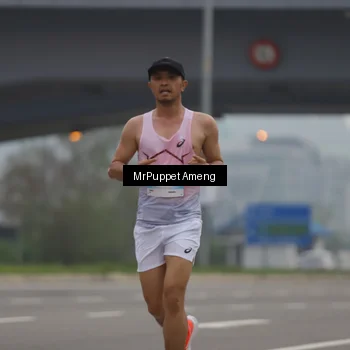 Runner Photo 7210581