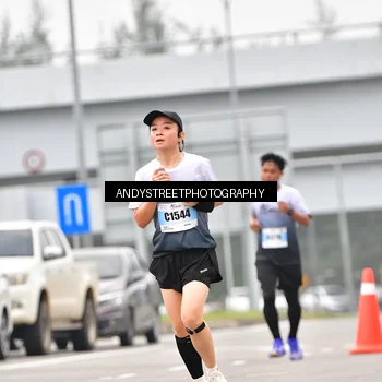Runner Photo 7210582
