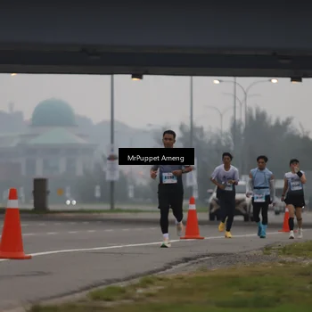 Runner Photo 7210629