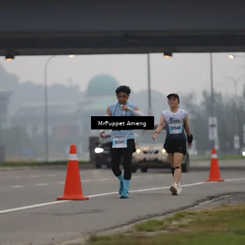 Runner Photo 7210639