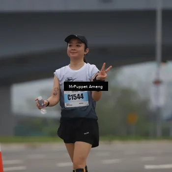 Runner Photo 7210652