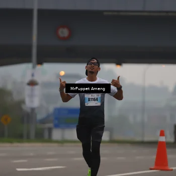 Runner Photo 7210655