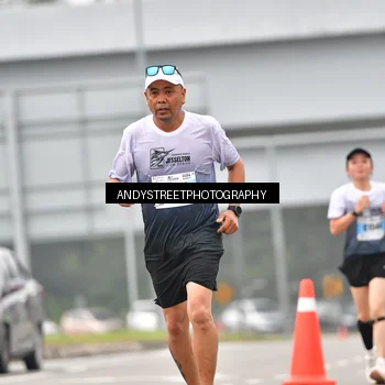 Runner Photo 7210668